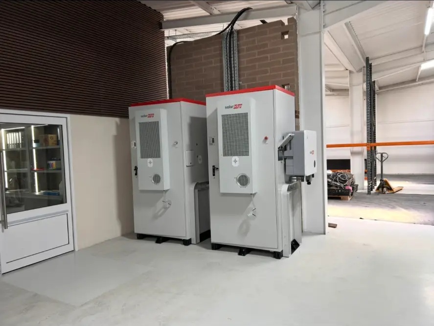SolarEdge 102.4 kWh commercial battery storage installed to use on-site solar generation